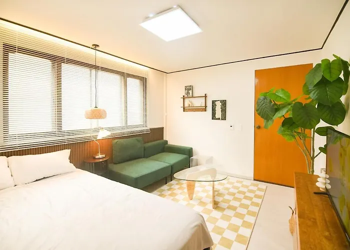 Riverside Universe 2qbedrooms
